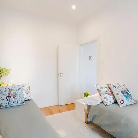 דירה Casa Daria, Modern 4 Bedrooms In לוקה
